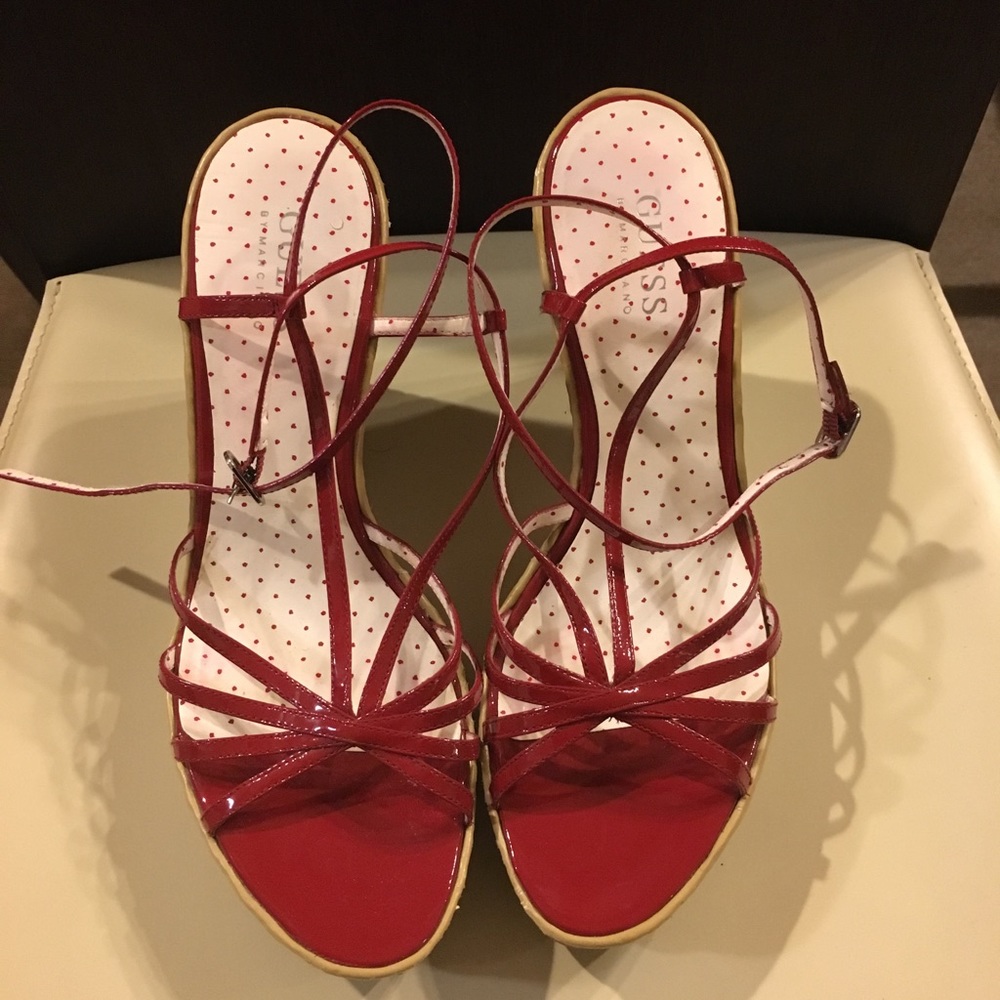 Guess Red Wedges